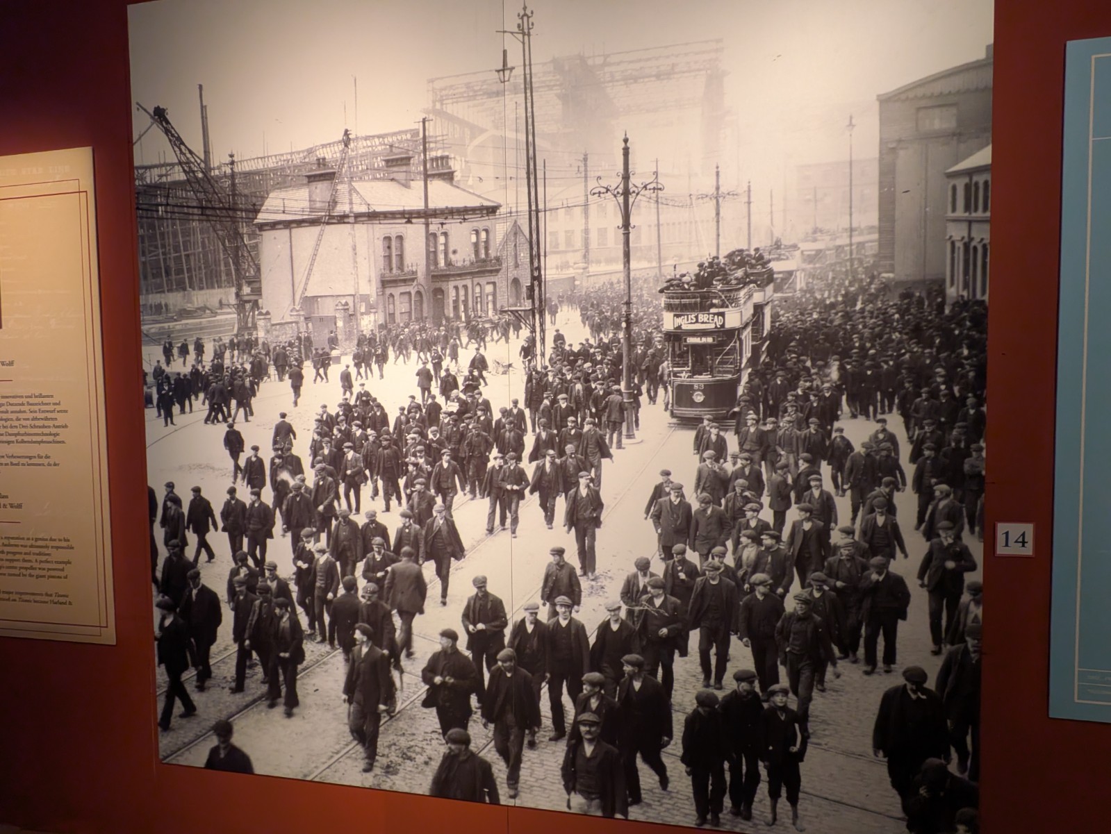 PXL 20241217 100908993.NIGHT